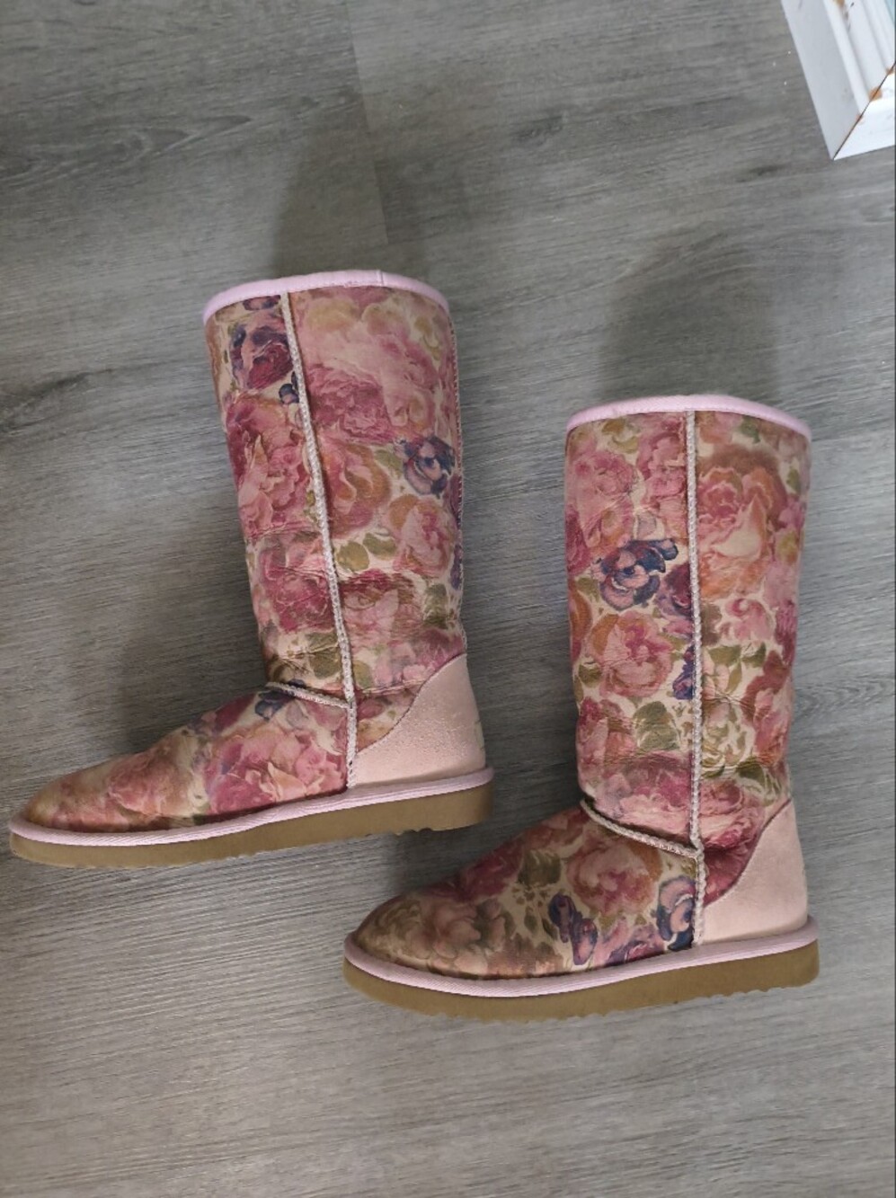 Rare UGG Romance Tall Boots Limited Edition Size 7 - Picture 4 of 11